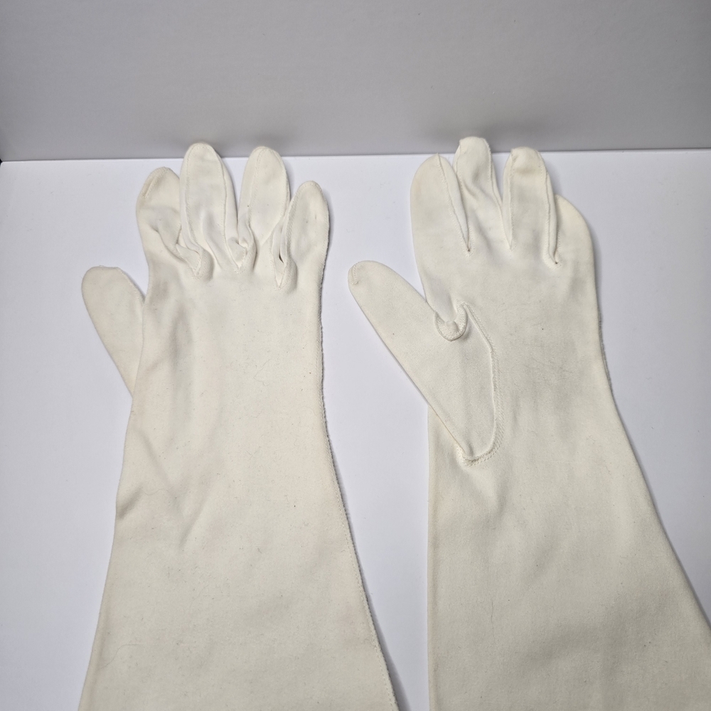 Elegant Off White Women's Gloves
